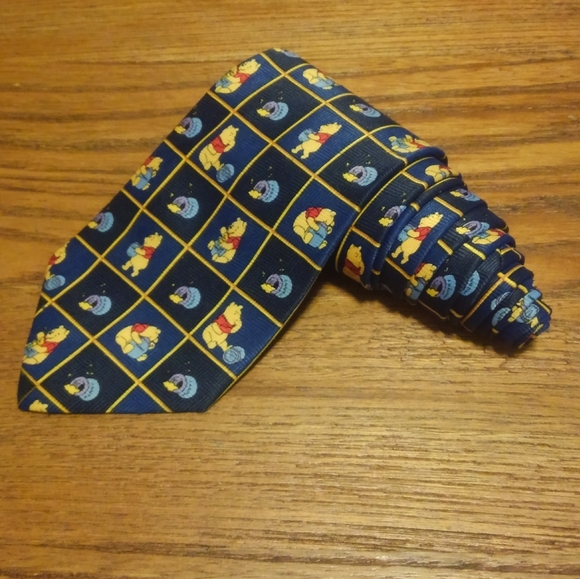 🍯 Vintage 👔 Winnie the Pooh Bear 🐻 Disney ✨ Vtg Tie Necktie 90s Gem Hunny - Picture 8 of 8